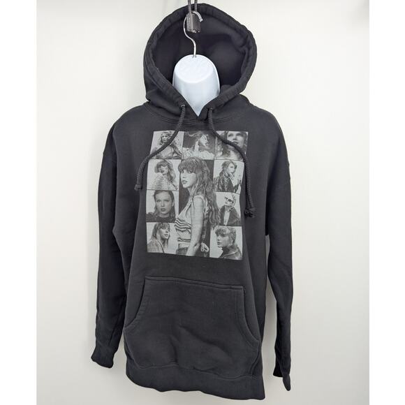 Taylor Swift The Eras Tour Black Hoodie Size L Graphic Sweatshirt Concert Tour - Picture 3 of 8